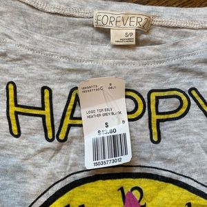 Happy hour short sleeve tee